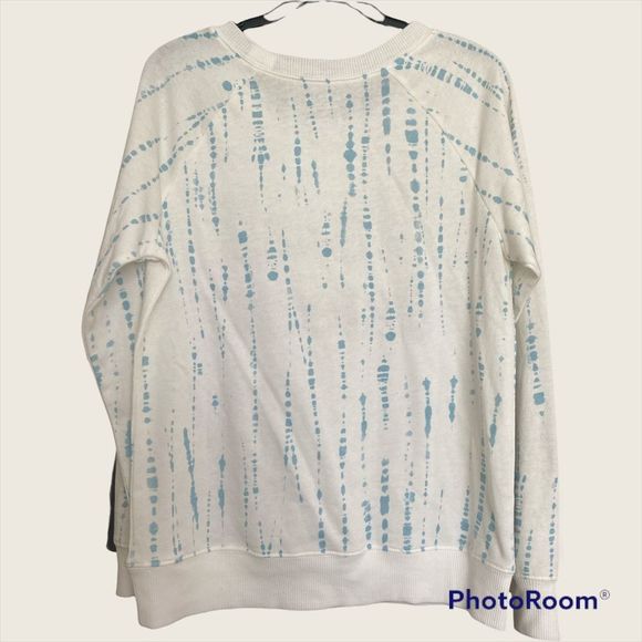 Zoe & Liv size M lightweight sweatshirt BNWOT - Picture 2 of 2